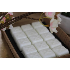 AIMA Sweet Dreams Scented Wax Melts Cruelty Free Vegan Soy Wax Melts Refreshing and Stress Relieving Highly Scented Wax Long Lasting Hand Poured Gift Set for Loved Ones