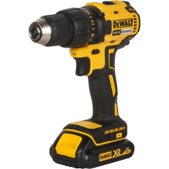 18-вольтовая дрель-шуруповерт dcd777d2t